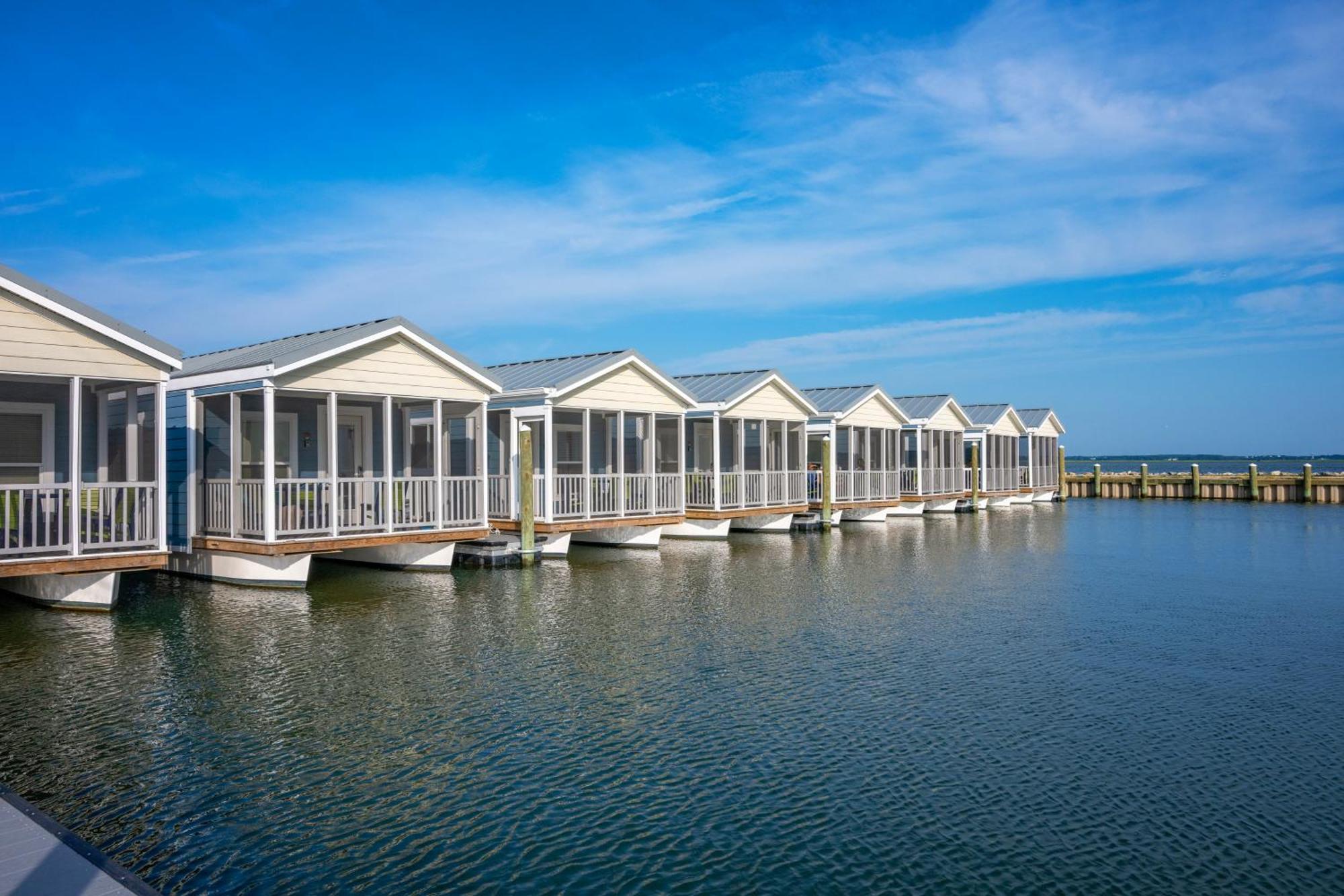 Blufin Bungalows & Marina Chincoteague Exteriör bild